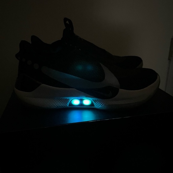 nike adapt bb black & blue platinum shoes